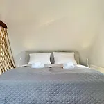 Apartamento Helles Super Zentral Mit Gratis Stellplaetzen N162