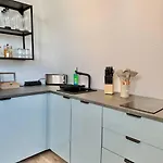 Apartamento Helles Super Zentral Mit Gratis Stellplaetzen N162