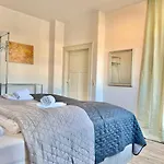 Helles Super Zentral Mit Gratis Stellplaetzen N162 Apartamento