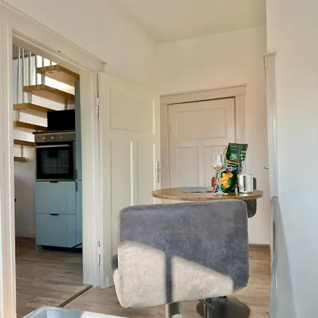 Helles Super Zentral Mit Gratis Stellplaetzen N162 *