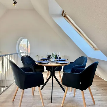 Helles Super Zentral Mit Gratis Stellplaetzen N162 * Oldenburg
