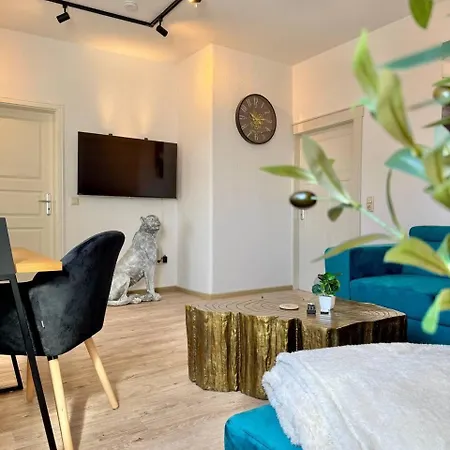 Helles Super Zentral Mit Gratis Stellplaetzen N162