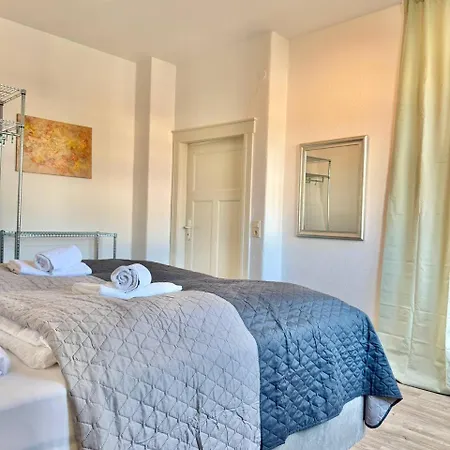 Helles Super Zentral Mit Gratis Stellplaetzen N162 Apartmán