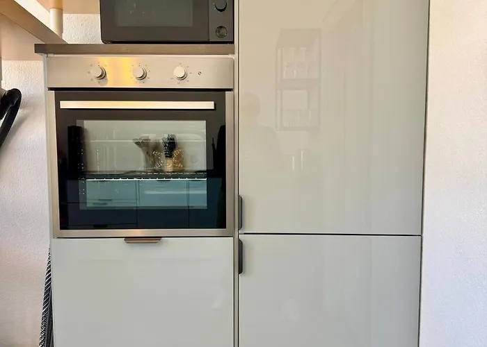 Helles Super Zentral Mit Gratis Stellplaetzen N162 Oldenburg